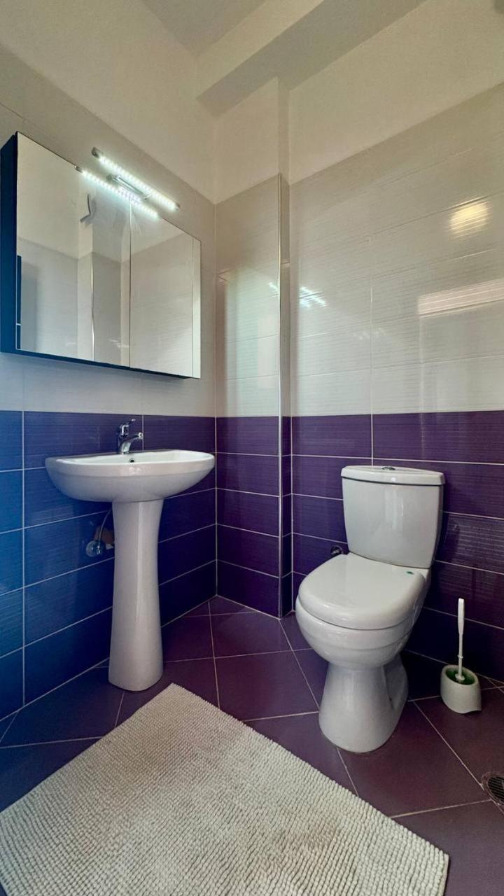 Ferienwohnung Viola Sea View Penthouse Sarandë Exterior foto